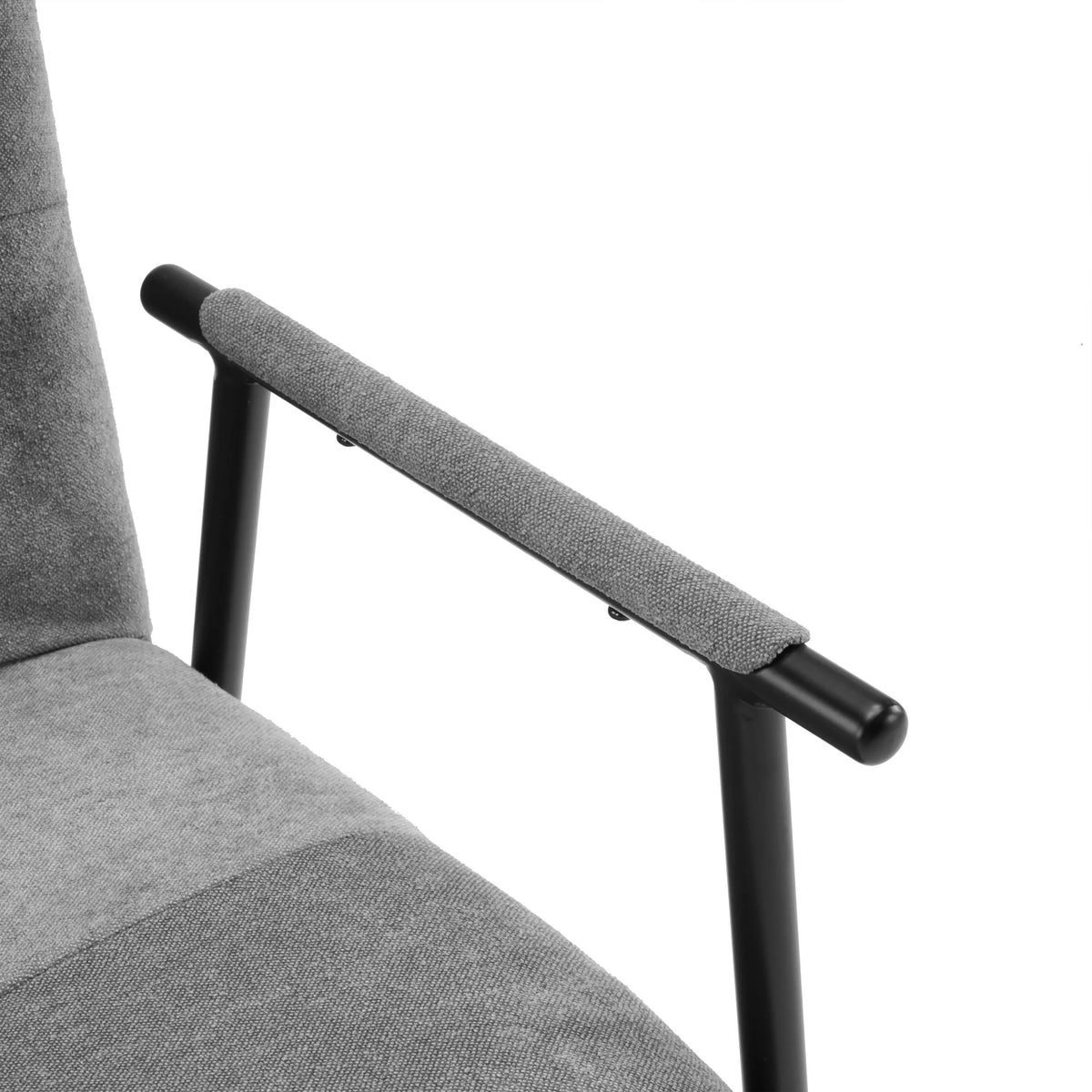 Graue Stoffpolsterung der Armlehne des Polsterstuhls Lifea Flex mit schwarzem Metallgestell von hjh LIVING