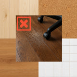 Kratzer auf einem Holzfußboden durch Rollen einer Bodenschutzmatte ULTIMAT II von Floortex