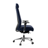 Blauer Profi-Bürostuhl PRO-TEC XXL mit Kopfstütze und Fußkreuz mit fünf Rollen von hjh OFFICE – 360-Grad-Ansicht (Seitenprofil 90°)