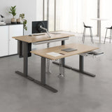 Elektrisch höhenverstellbarer Schreibtisch XMKA 16 G in Asteiche mit Tastaturauszug von hjh OFFICE PRO