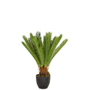 Grüne Kunstpflanze CYCAS mit farnartigen Blättern in einem schwarzen Topf von hjh OFFICE
